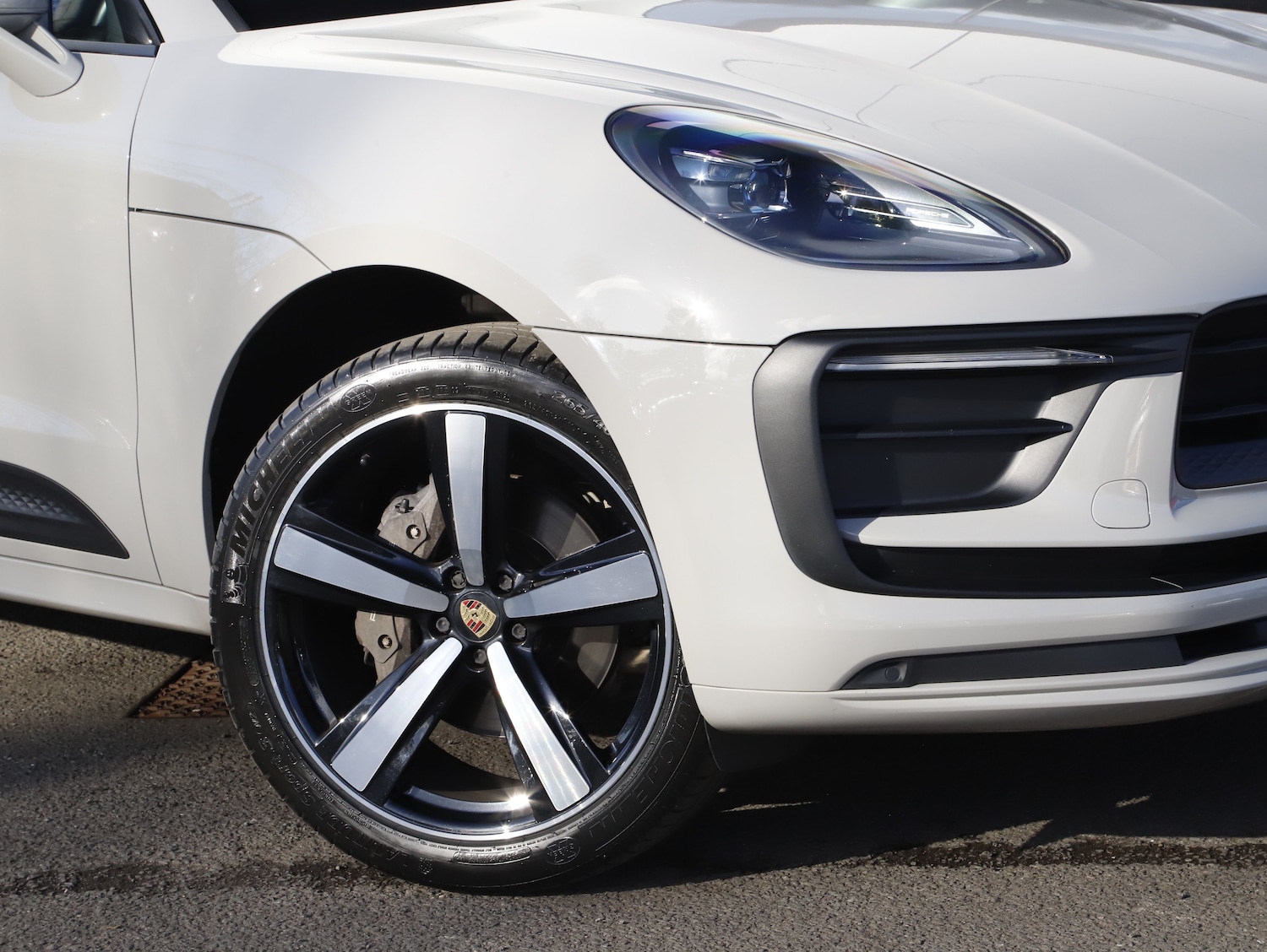 Used Porsche Macan 2023 for sale - 77733843: Photo 36