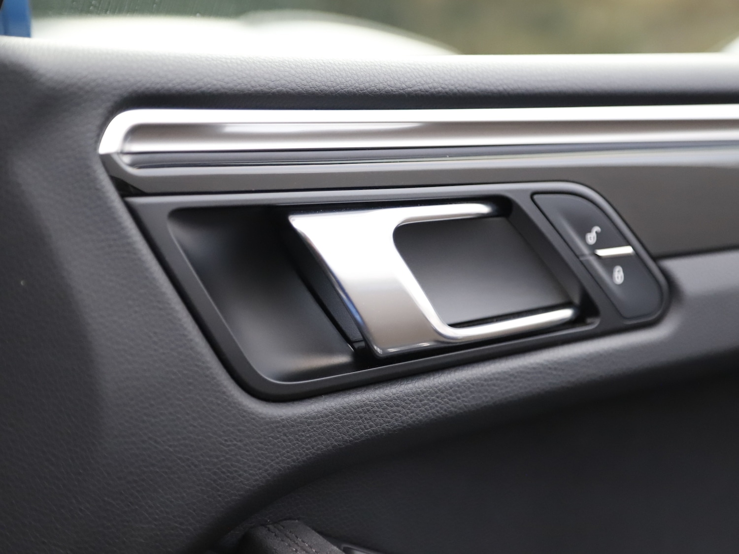 Used Porsche Macan 2018 for sale - 76508948: Photo 11