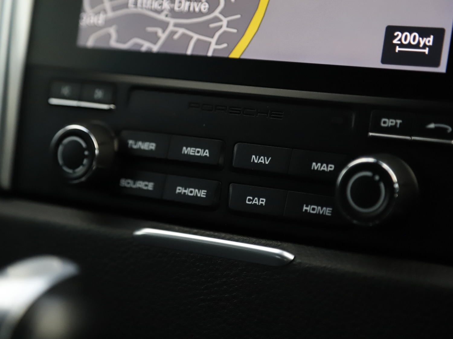 Used Porsche Macan 2018 for sale - 76508948: Photo 30