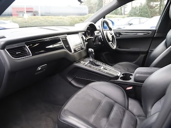 Used Porsche Macan 2018 for sale - 76508948: Photo