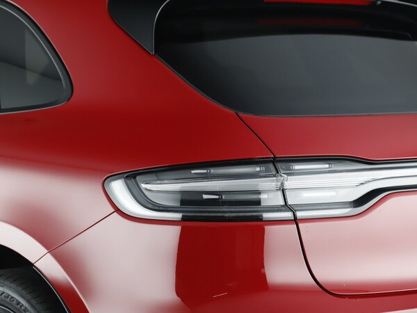 Used Porsche Macan 2021 for sale - 76266314: Photo 17