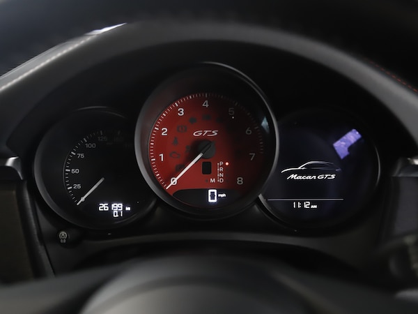 Used Porsche Macan 2021 for sale - 76266314: Photo 28