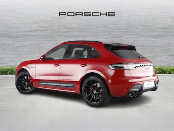 Used Porsche Macan 2021 for sale - 76266314: Photo 2