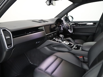 Used Porsche Cayenne 2021 for sale - 75087198: Photo
