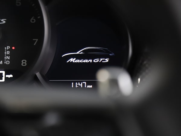 Used Porsche Macan 2024 for sale - 76255691: Photo 29
