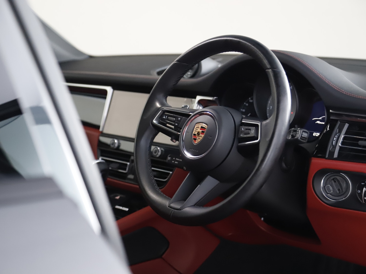 Used Porsche Macan 2023 for sale - 77436363: Photo 12