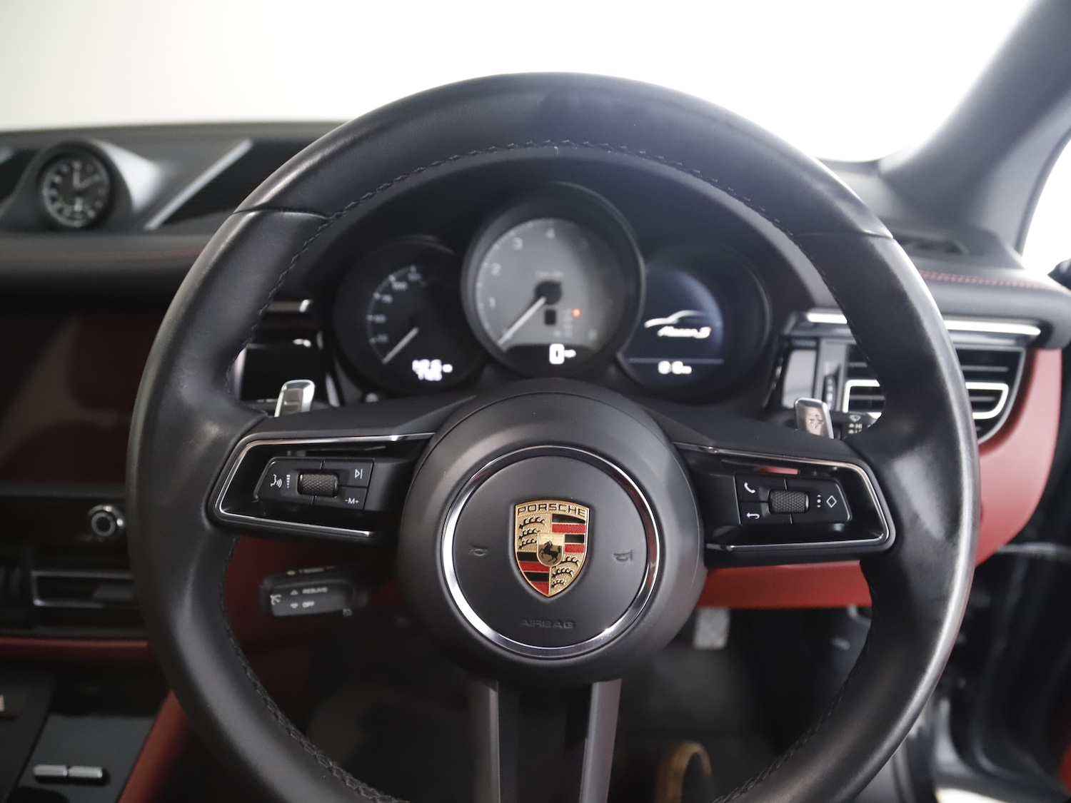 Used Porsche Macan 2023 for sale - 77436363: Photo 16