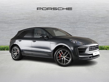 Used Porsche Macan 2023 for sale - 77436363: Photo