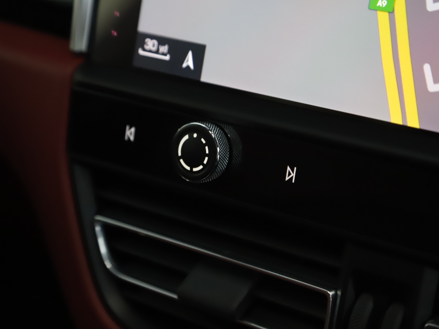 Used Porsche Macan 2023 for sale - 77436363: Photo 26