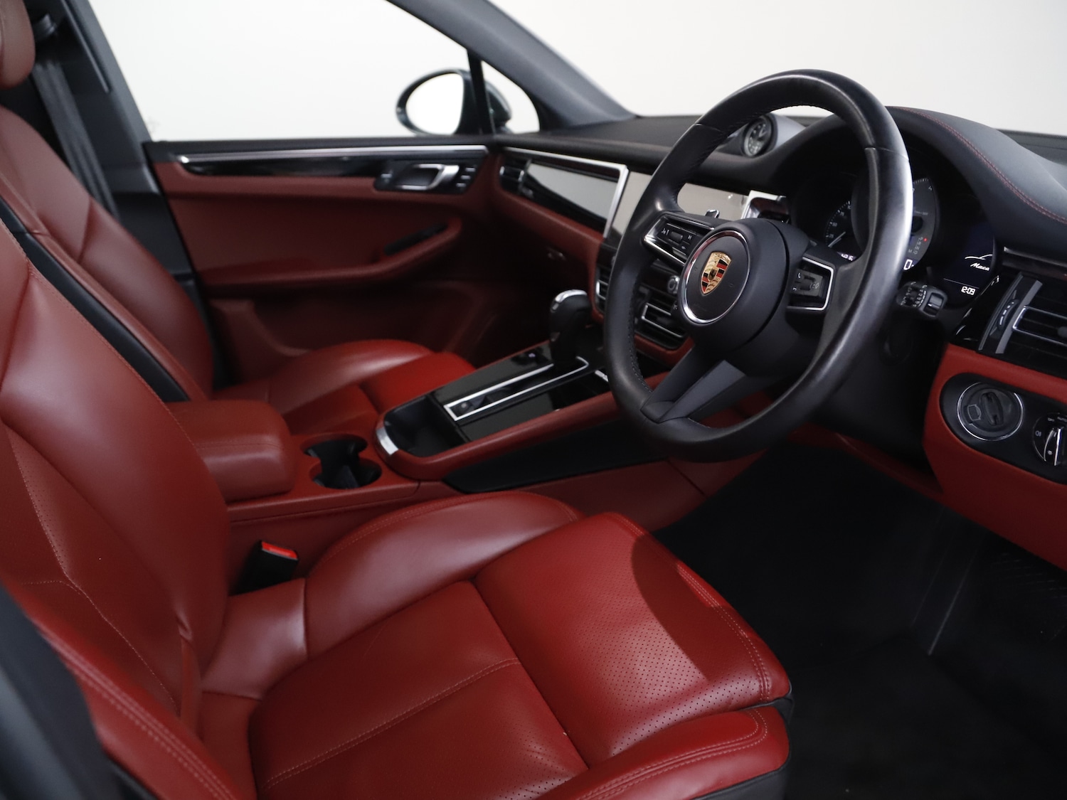 Used Porsche Macan 2023 for sale - 77436363: Photo 29