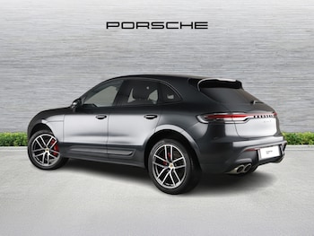Used Porsche Macan 2023 for sale - 77436363: Photo
