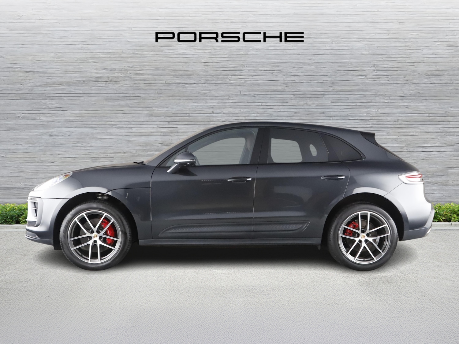 Used Porsche Macan 2023 for sale - 77436363: Photo 5