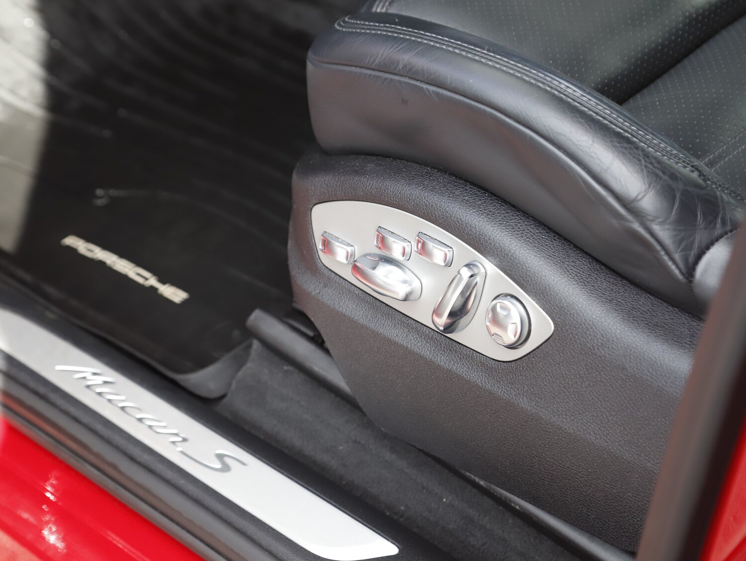 Used Porsche Macan 2019 for sale - 77719374: Photo 16