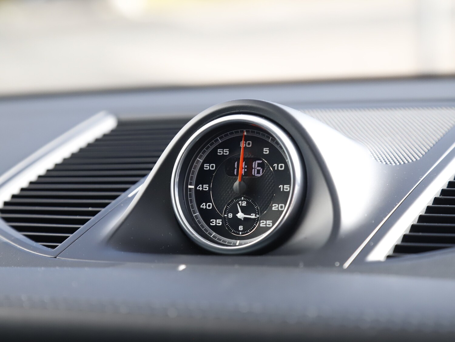 Used Porsche Macan 2019 for sale - 77719374: Photo 41