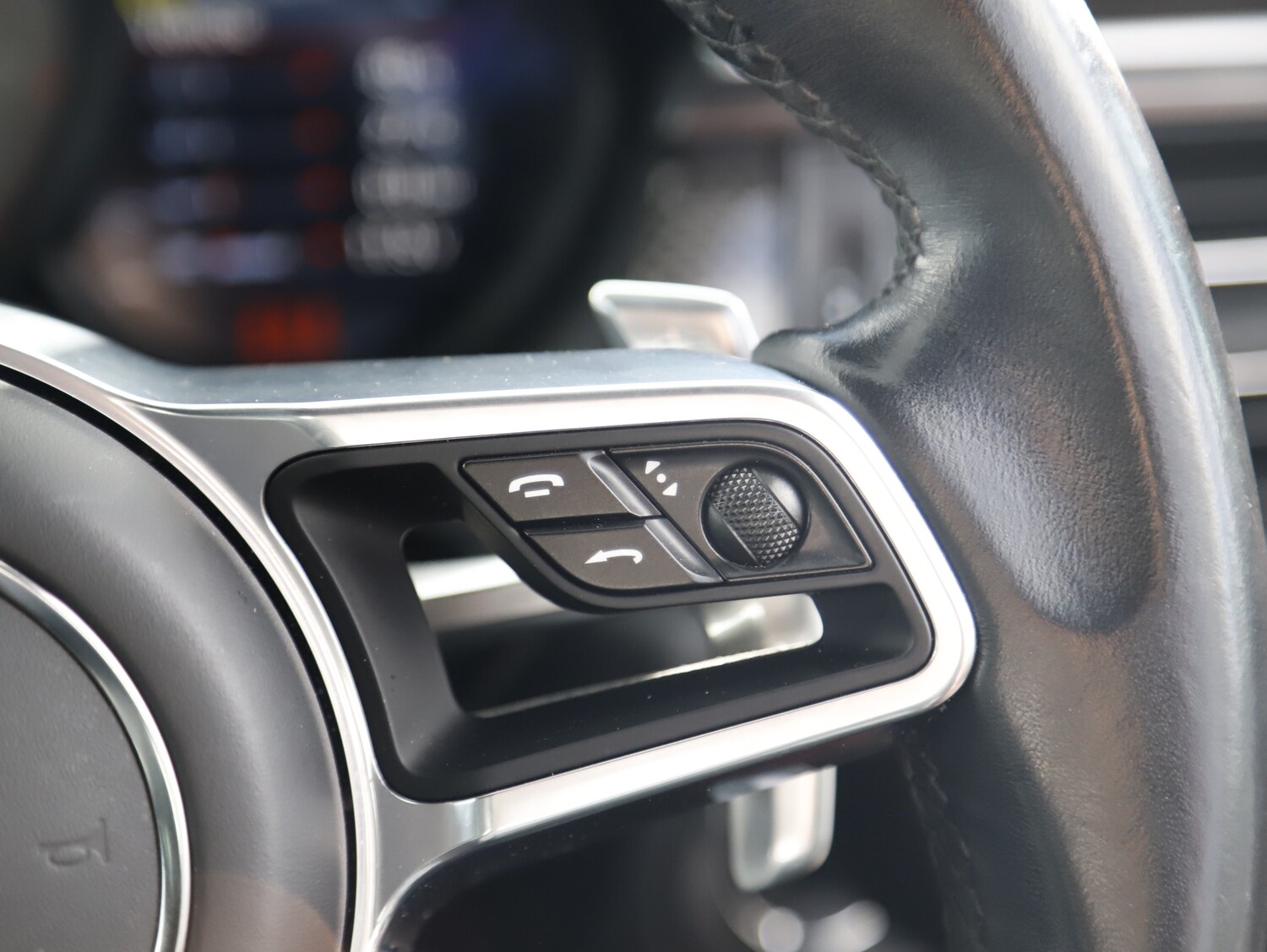 Used Porsche Macan 2019 for sale - 77719374: Photo 46