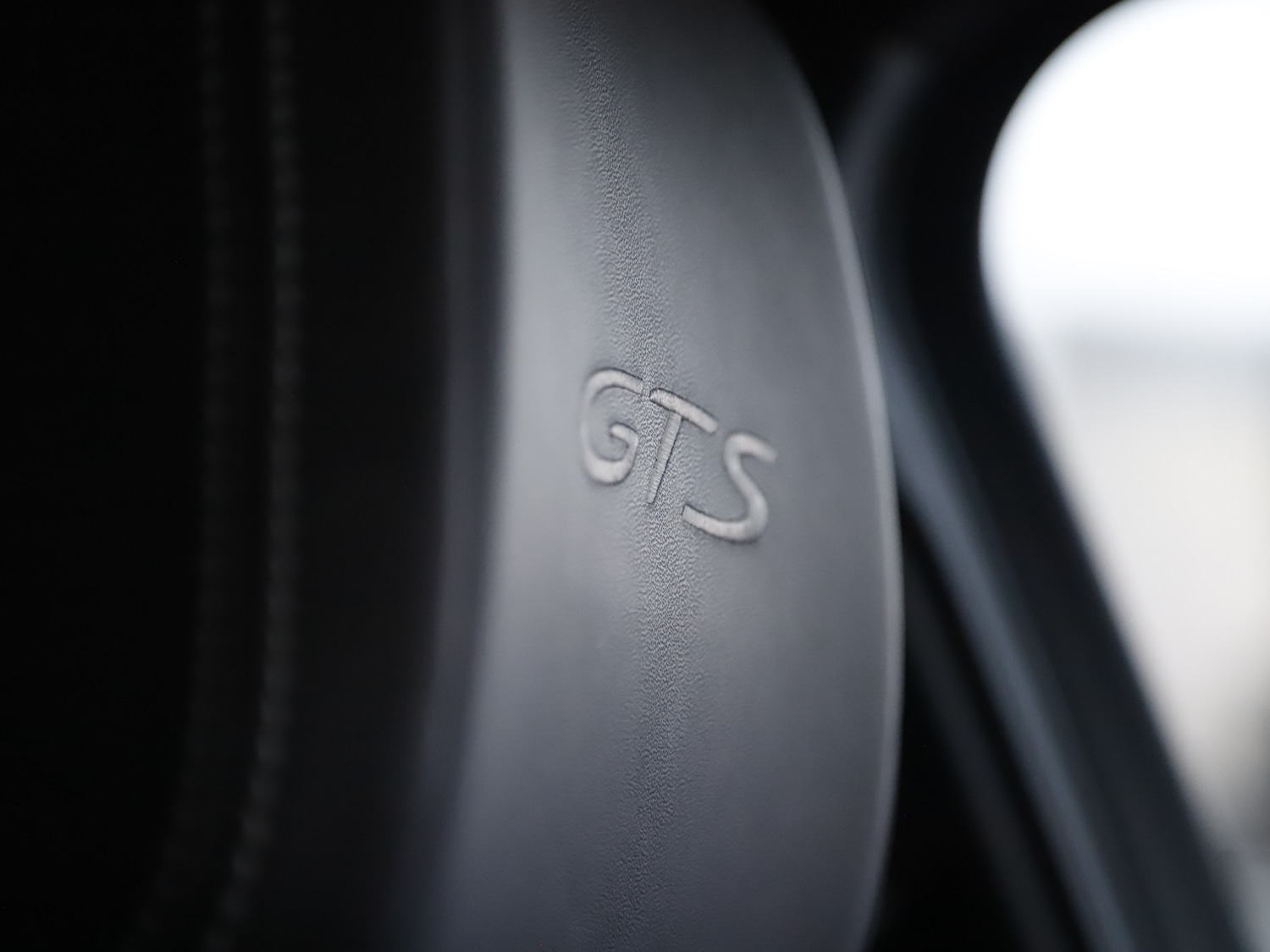 Used Porsche Macan 1969 for sale - 76798683: Photo 12