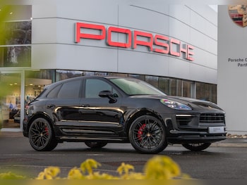 Used Porsche Macan 1969 for sale - 76798683: Photo