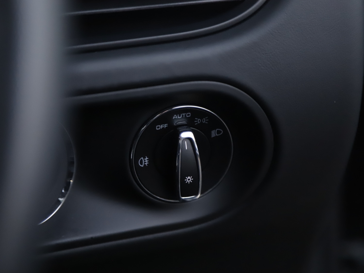 Used Porsche Macan 1969 for sale - 76798683: Photo 25