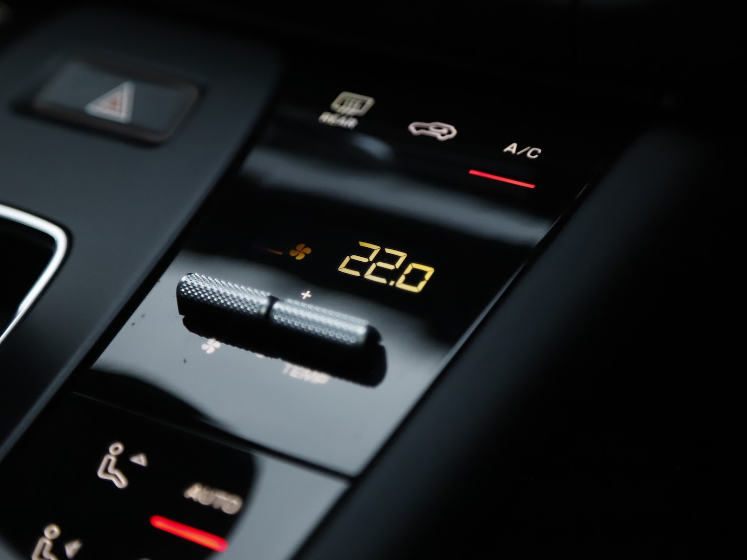 Used Porsche Macan 1969 for sale - 76798683: Photo 34