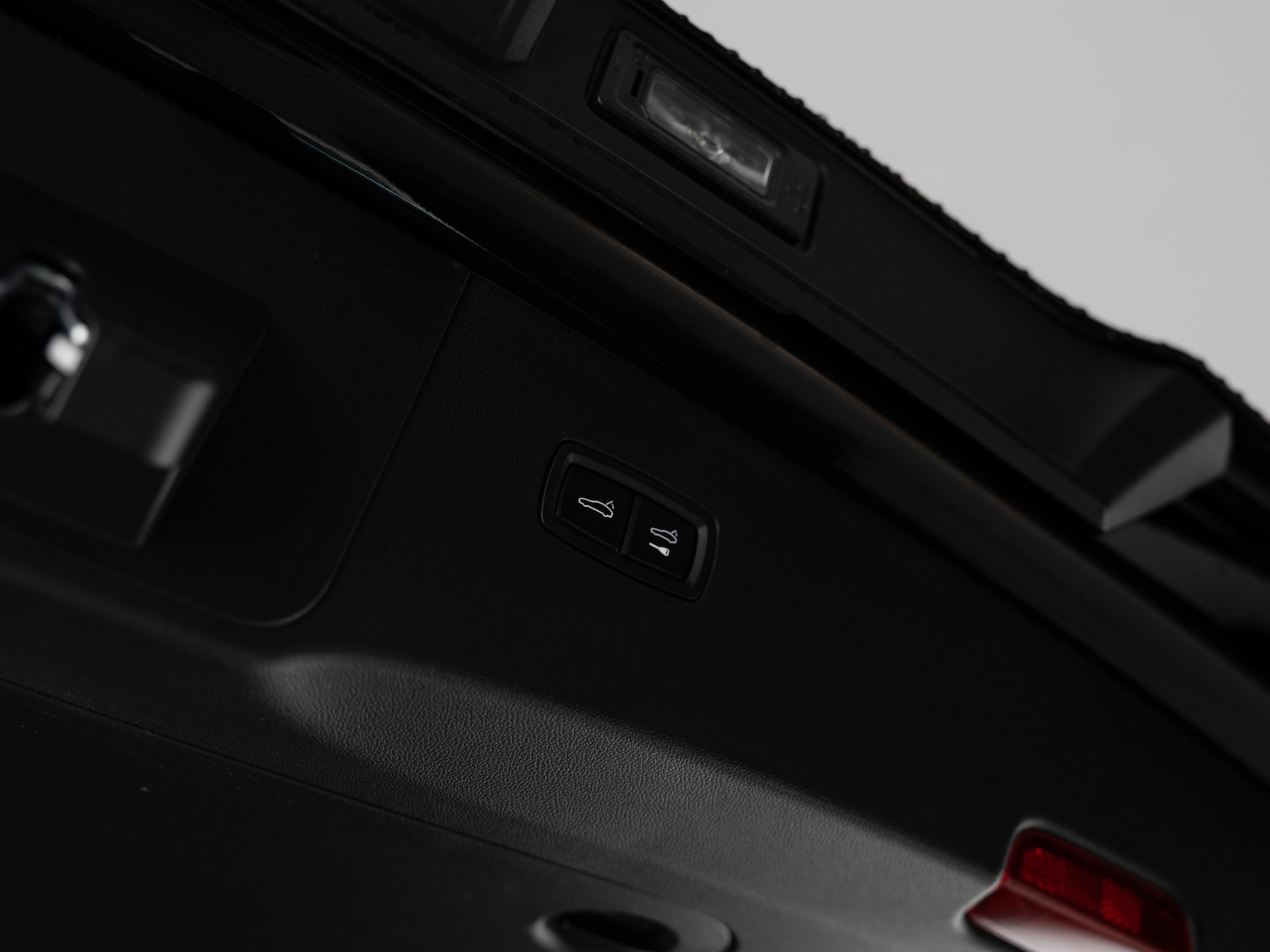 Used Porsche Cayenne 2025 for sale - 76481271: Photo 31