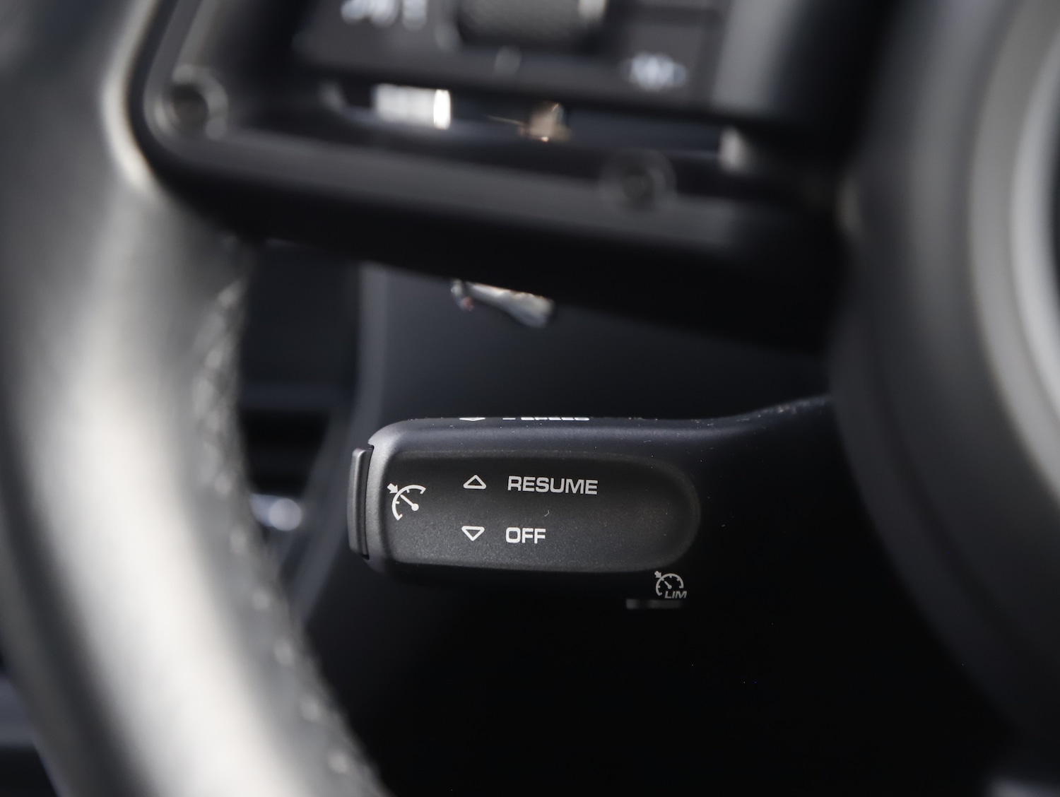 Used Porsche Macan 2022 for sale - 77608392: Photo 31