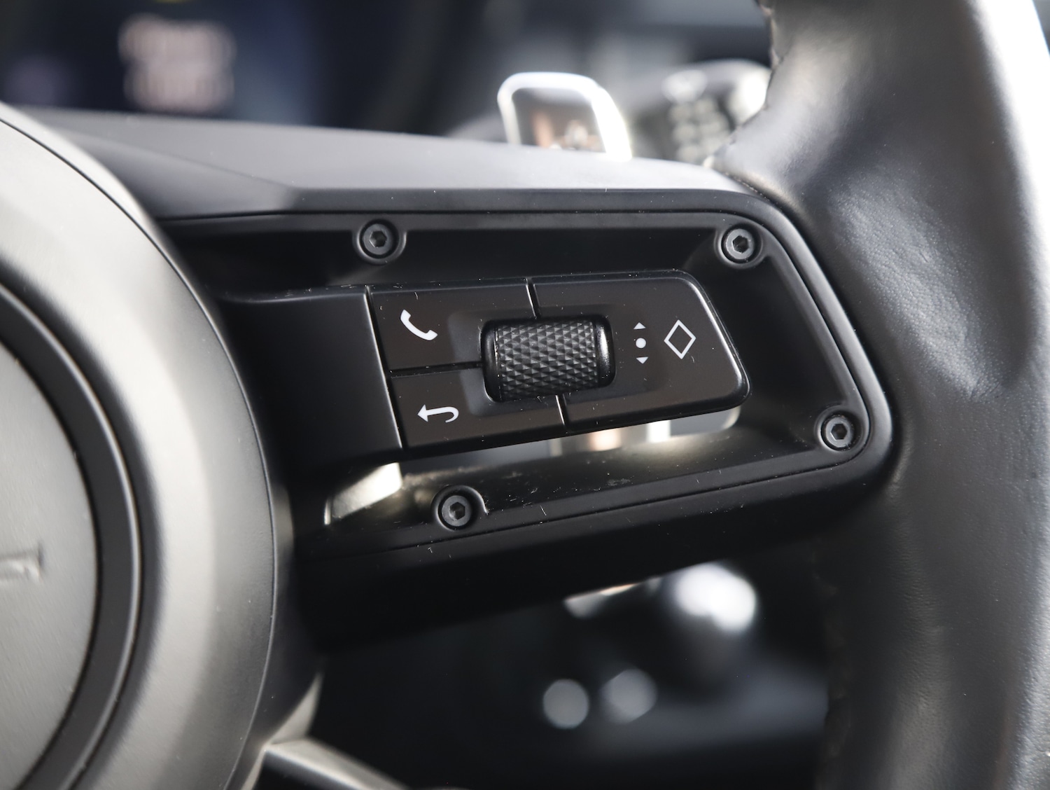 Used Porsche Macan 2022 for sale - 77608392: Photo 33