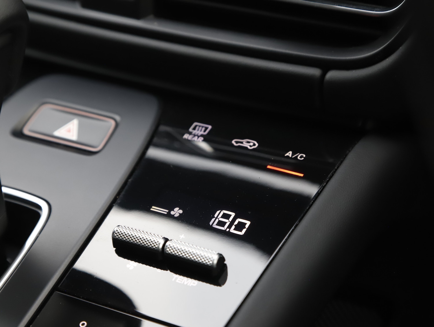 Used Porsche Macan 2022 for sale - 77608392: Photo 41