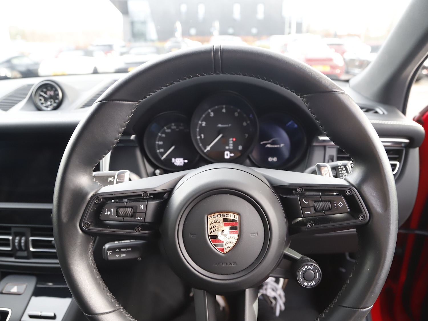 Used Porsche Macan 2022 for sale - 77608392: Photo 44