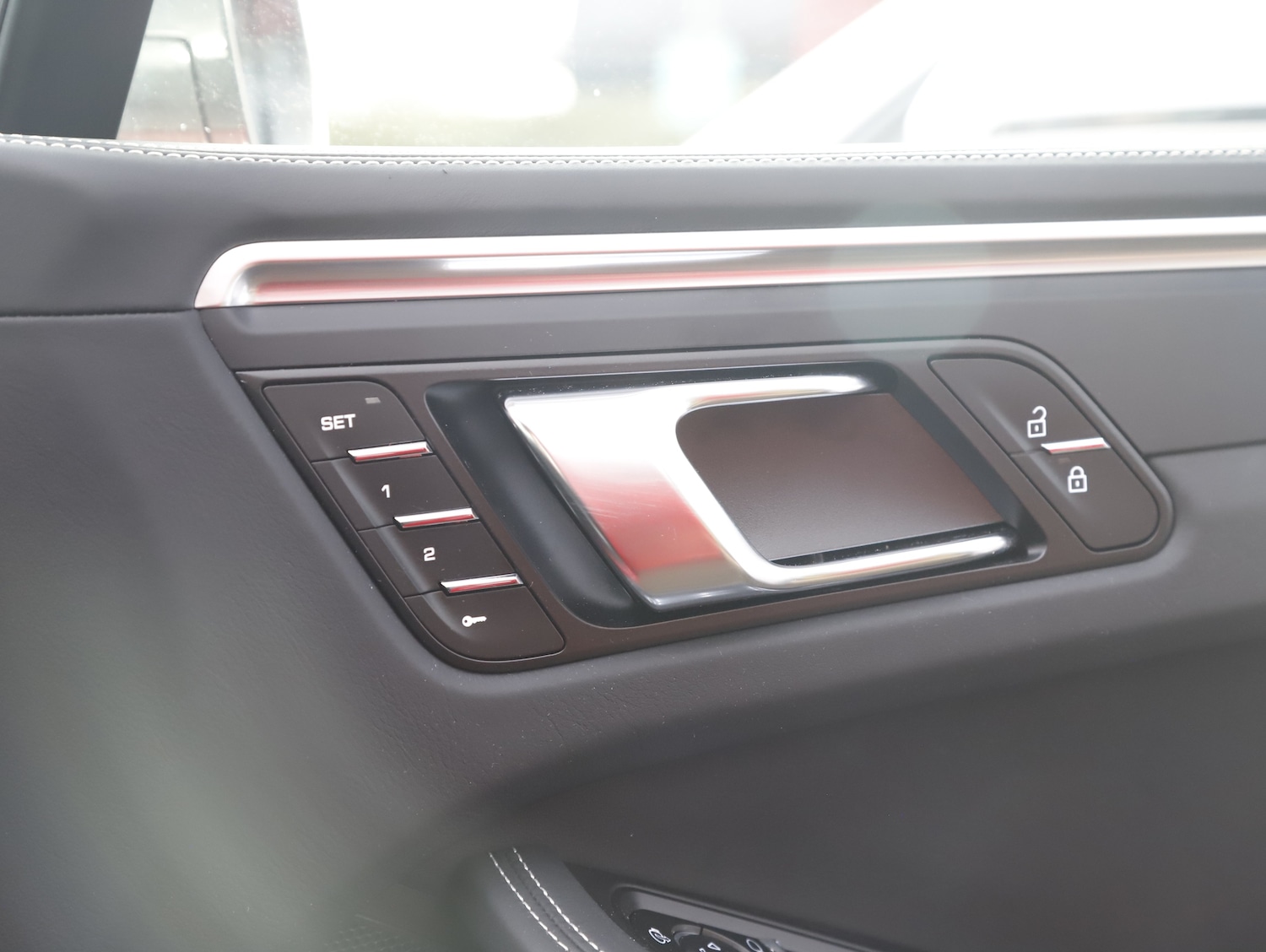 Used Porsche Macan 2022 for sale - 77608392: Photo 48