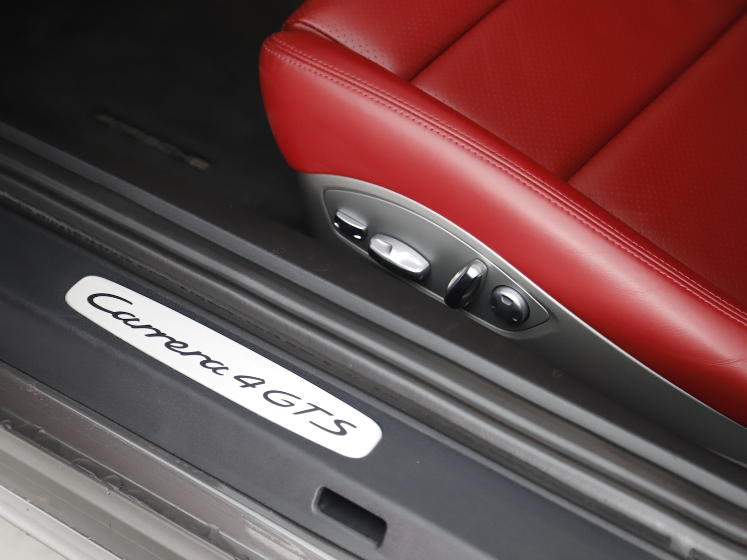 Used Porsche 911 2017 for sale - 77408828: Photo 17