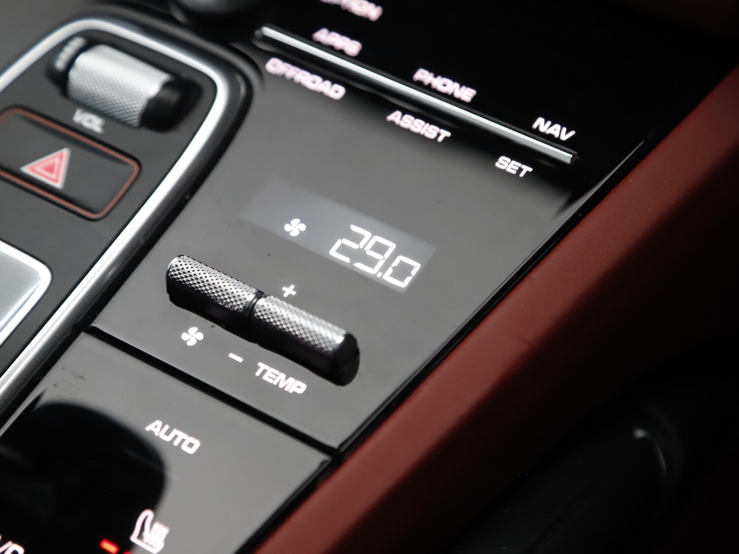 Used Porsche Cayenne 2019 for sale - 77106783: Photo 21