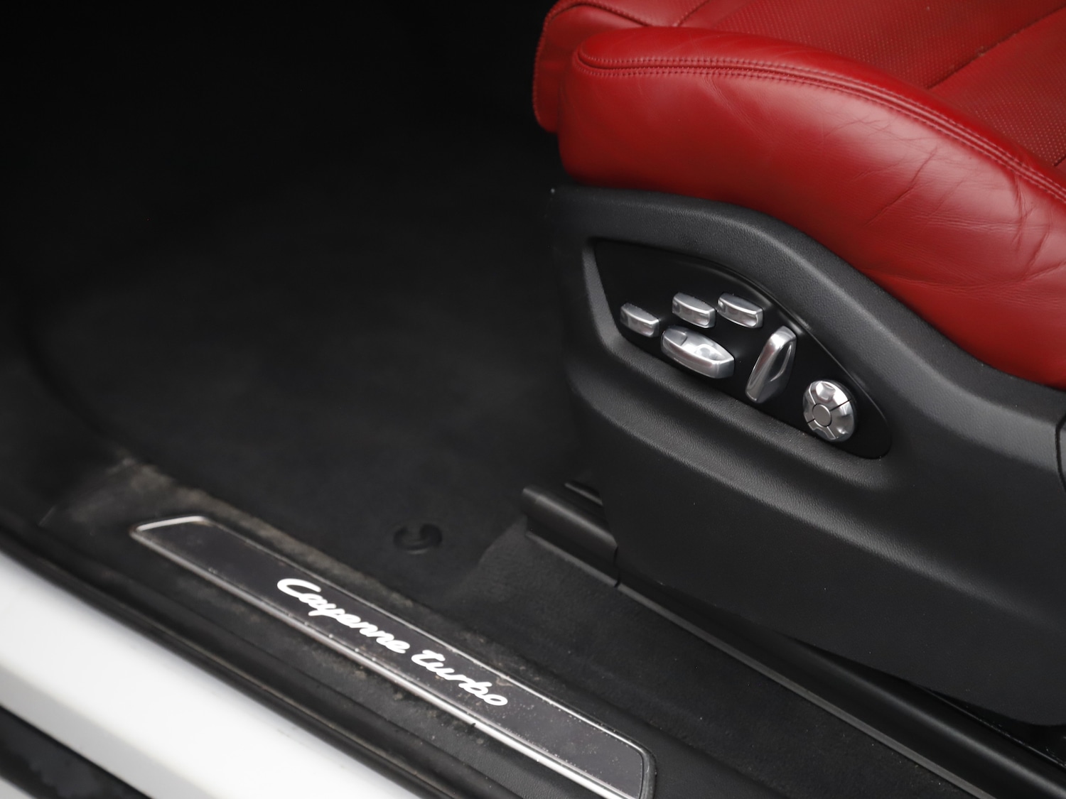 Used Porsche Cayenne 2019 for sale - 77106783: Photo 40