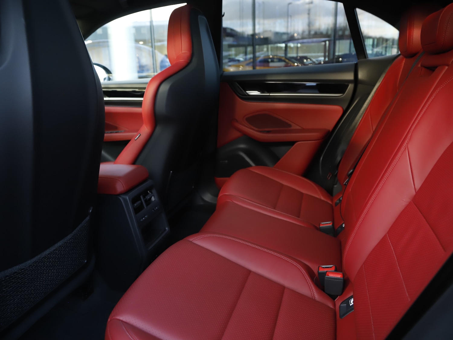 Used Porsche Macan 2024 for sale - 77733838: Photo 14