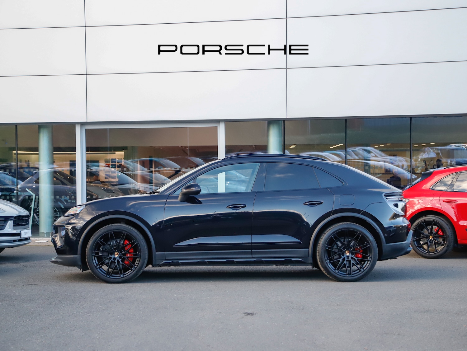 Used Porsche Macan 2024 for sale - 77733838: Photo 6
