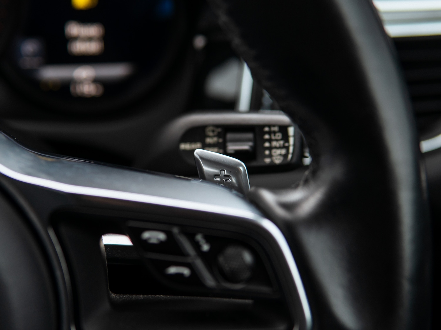 Used Porsche Macan 2017 for sale - 76909639: Photo 17