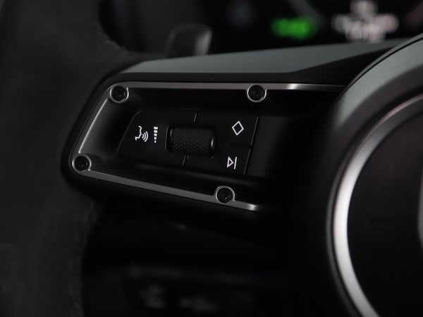 Used Porsche Panamera 2025 for sale - 74996876: Photo 10