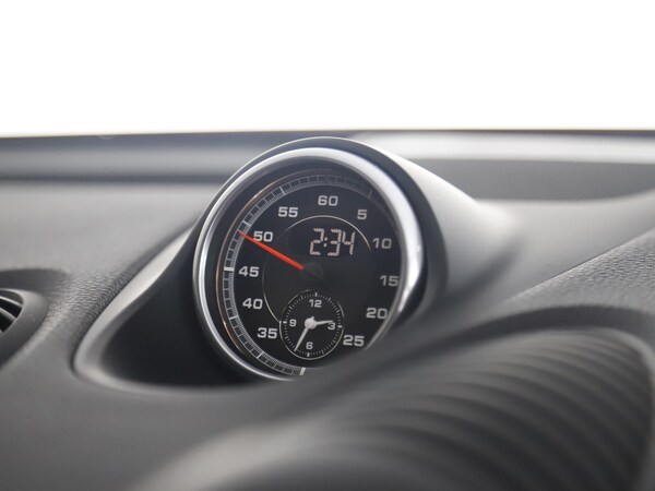 Used Porsche 718 Cayman 2025 for sale - 75181988: Photo 32