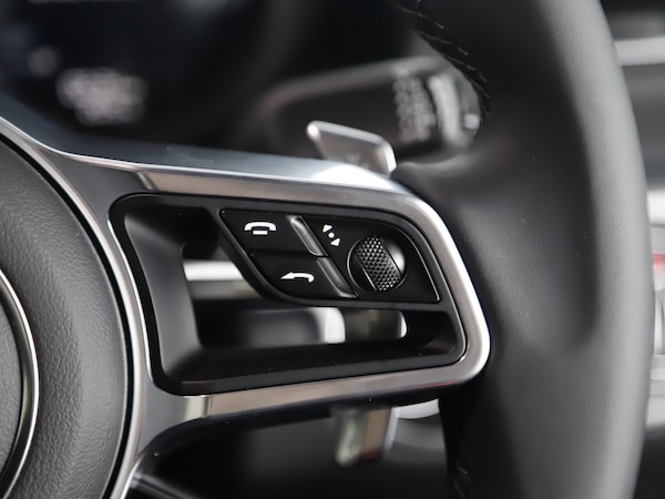 Used Porsche 718 Cayman 2025 for sale - 75181988: Photo 43