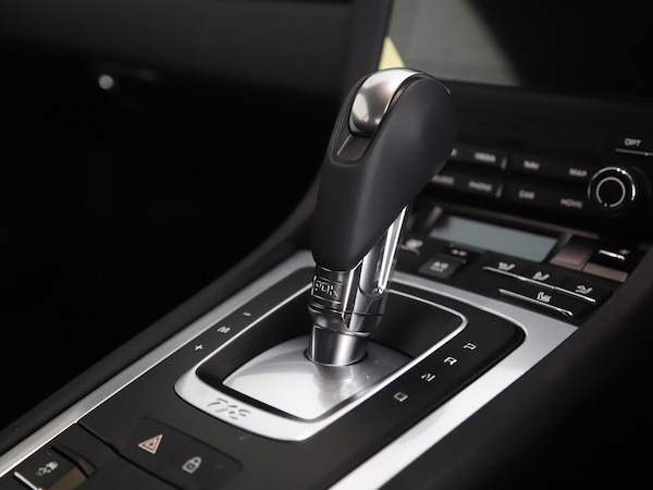 Used Porsche 718 Cayman 2025 for sale - 75181988: Photo 9