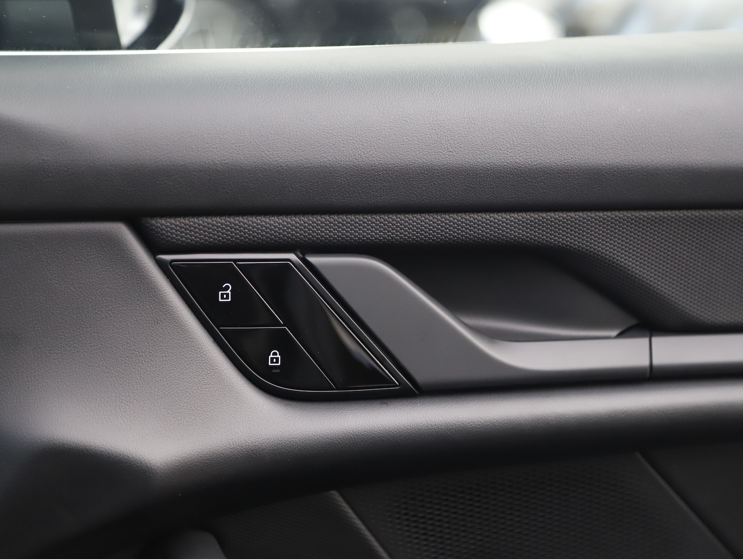 Used Porsche Taycan 2021 for sale - 77691992: Photo 30