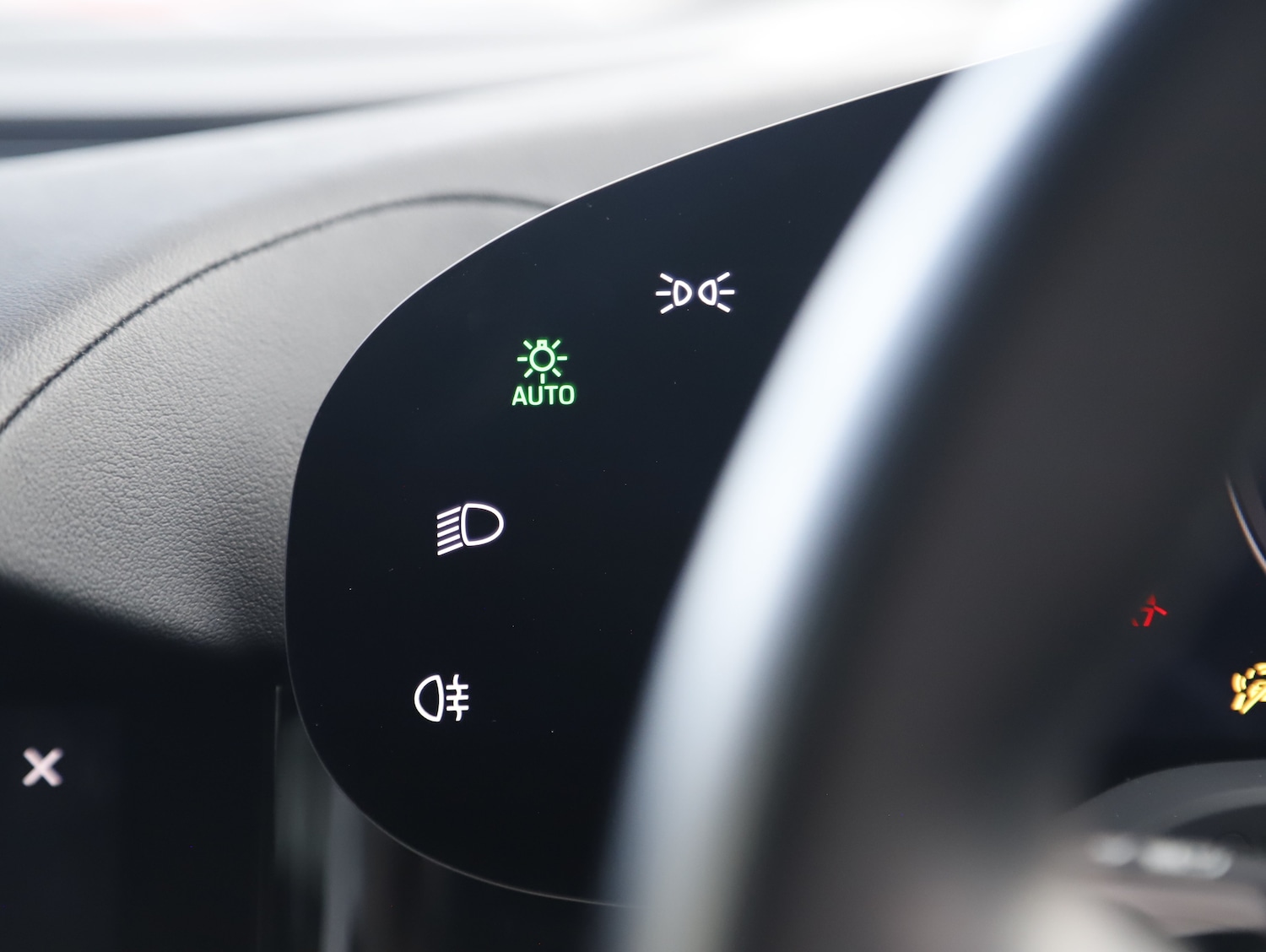 Used Porsche Taycan 2021 for sale - 77691992: Photo 32