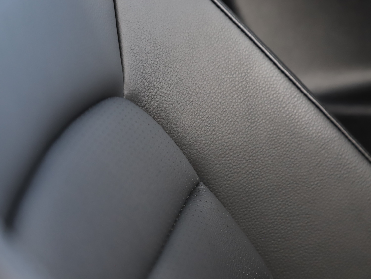 Used Porsche Taycan 2021 for sale - 77691992: Photo 35