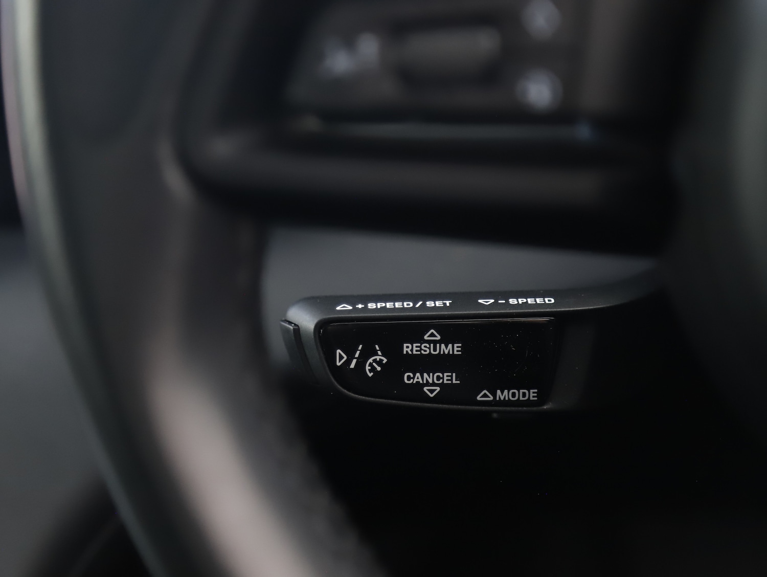 Used Porsche Taycan 2021 for sale - 77691992: Photo 39