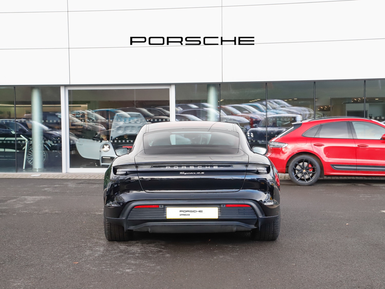 Used Porsche Taycan 2021 for sale - 77691992: Photo 8