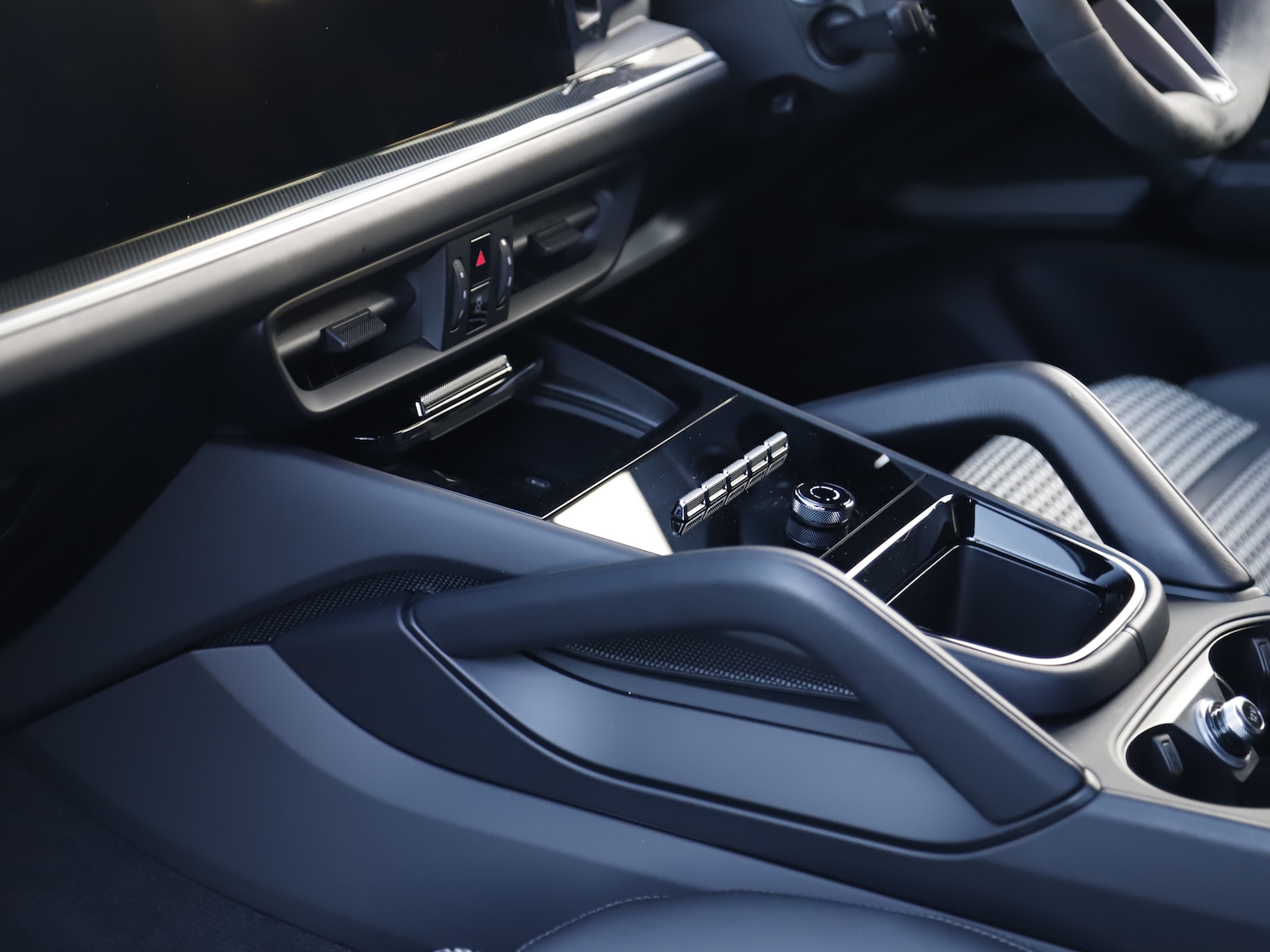 Used Porsche Cayenne 2025 for sale - 76481273: Photo 15