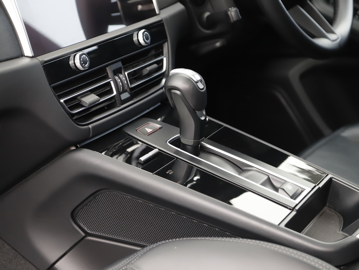 Used Porsche Macan 2022 for sale - 77747839: Photo 15