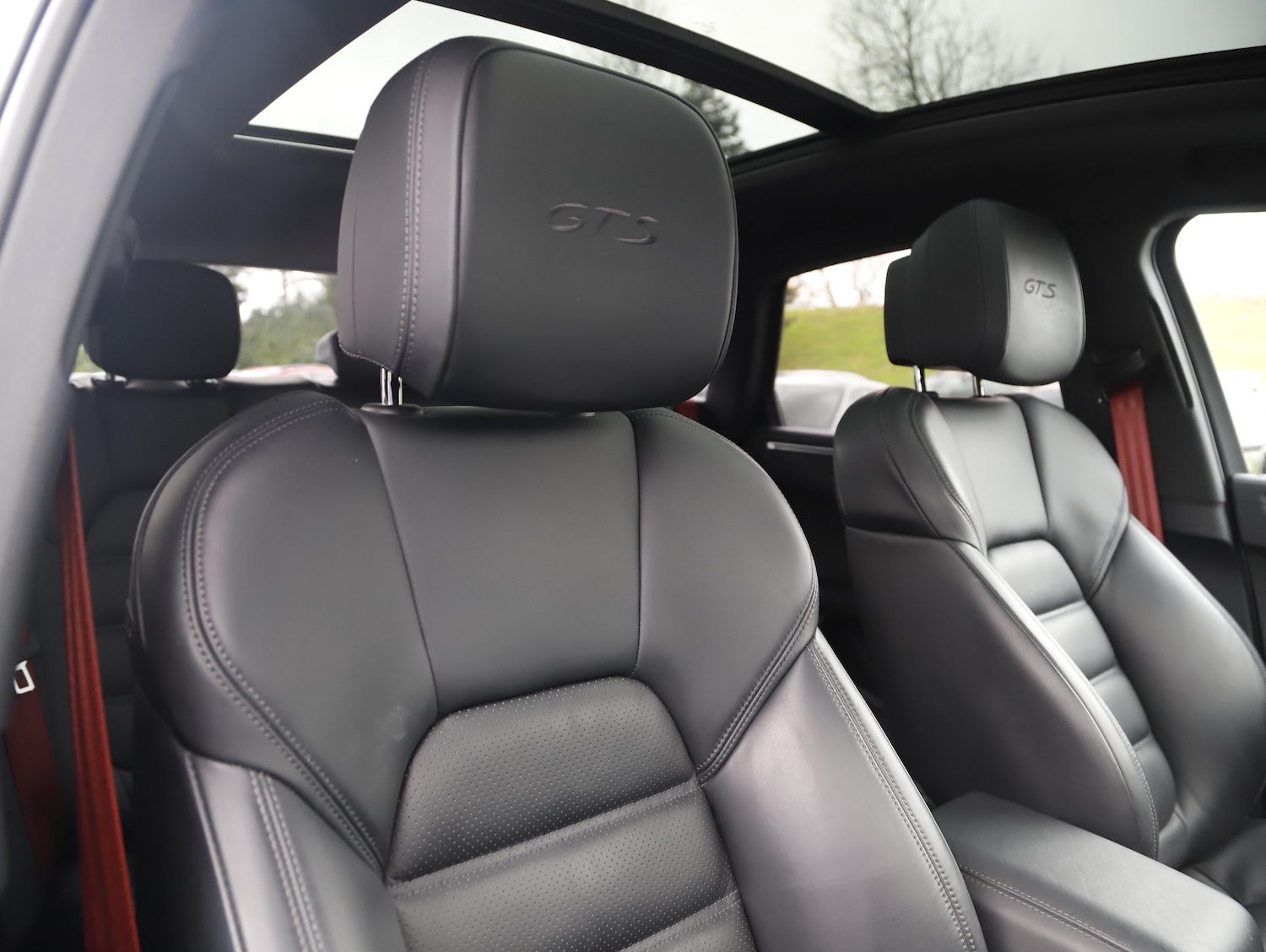 Used Porsche Macan 2022 for sale - 77747839: Photo 19