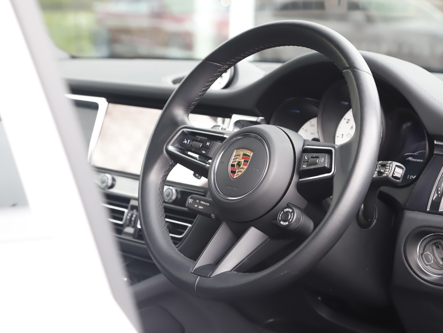 Used Porsche Macan 2022 for sale - 77747839: Photo 22