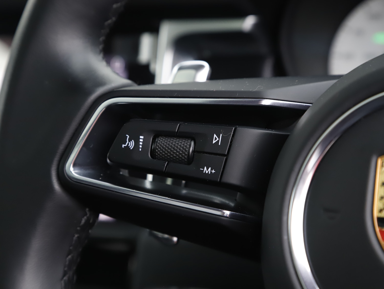 Used Porsche Macan 2022 for sale - 77747839: Photo 38