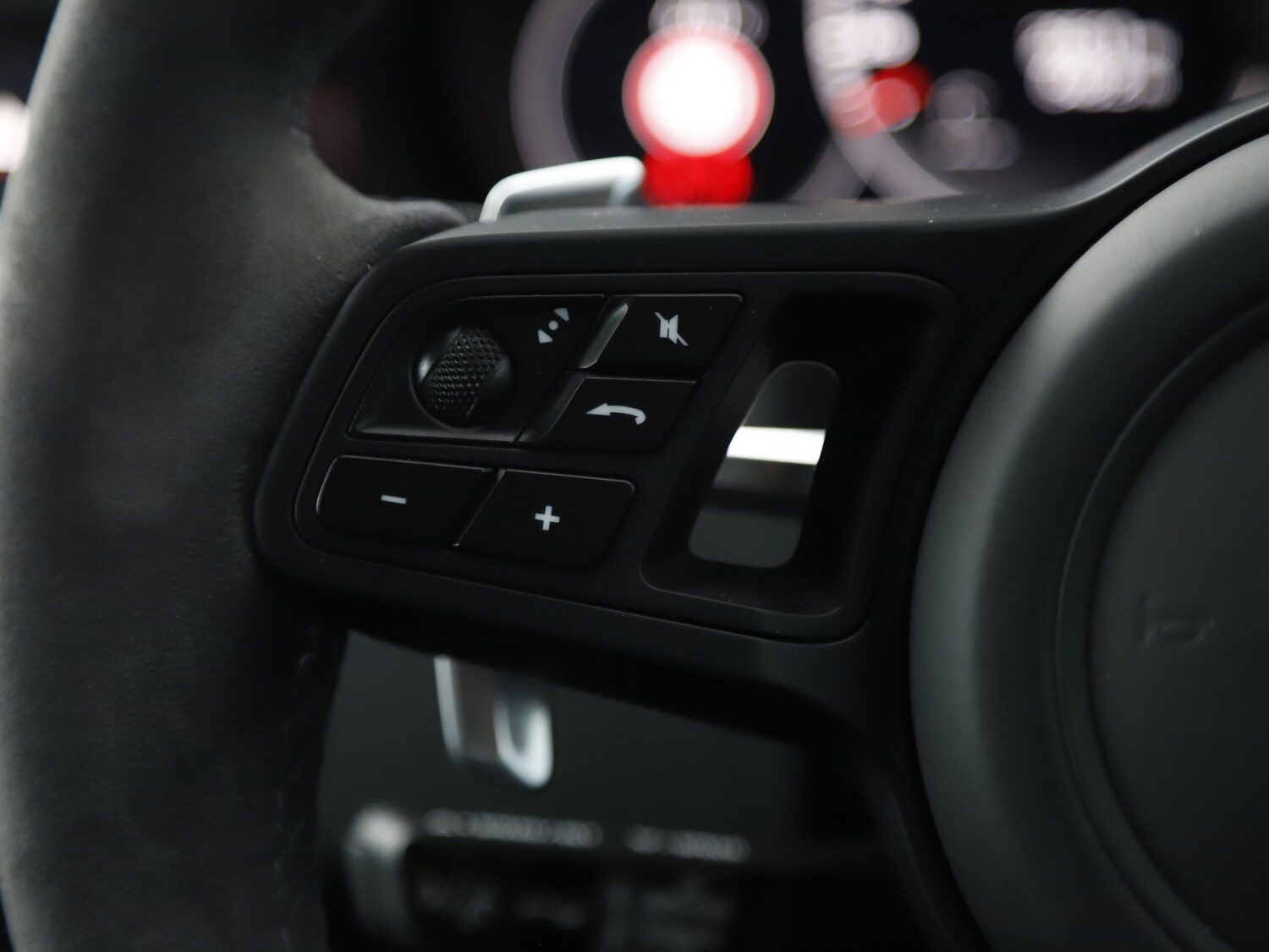 Used Porsche Cayenne 2022 for sale - 77494115: Photo 31